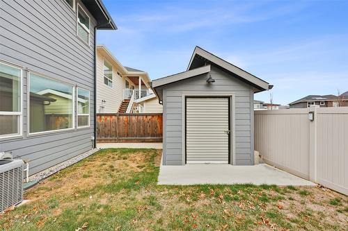 1623 Emerald Drive, Kamloops, BC - Outdoor With Deck Patio Veranda With Exterior