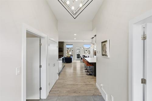 1623 Emerald Drive, Kamloops, BC - Indoor Photo Showing Other Room