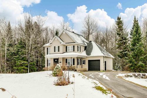 81 Rue Raymond  Magog, QC J1X 5S7