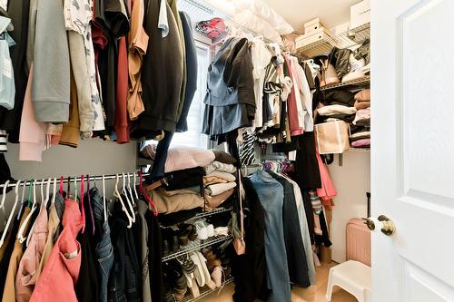 Penderie (Walk-in) - 81 Rue Raymond, Magog, QC - Indoor With Storage