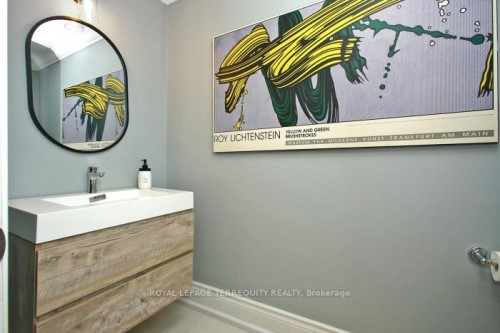 353 Kingsview Drive, Caledon, ON - Indoor Photo Showing Bathroom