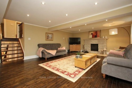 353 Kingsview Drive, Caledon, ON - Indoor Photo Showing Living Room With Fireplace