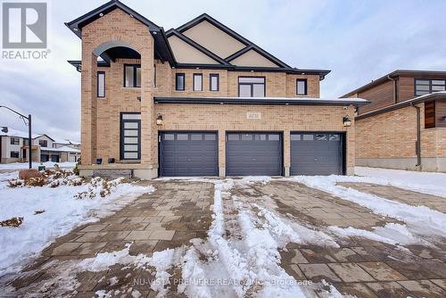 2232 Tripp Drive, London South (South V), ON - Outdoor With Facade