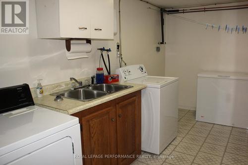 408 Beach Avenue, Cornwall, ON - Indoor Photo Showing Laundry Room