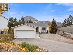 3011 Ensign Way  West Kelowna, BC V4T 1V1