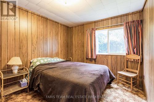 13 Arthur Street, Collingwood, ON - Indoor Photo Showing Bedroom