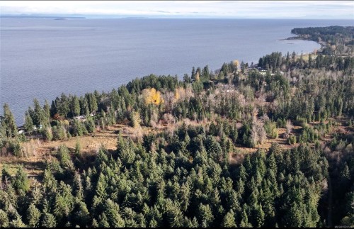 Lt B Island Hwy South, Campbell River, BC 