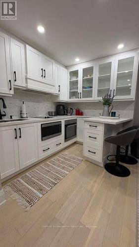 20 Bsmt - 275 Manse Road, Toronto, ON - Indoor Photo Showing Kitchen