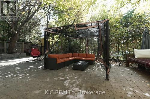 249 Tampico Road, Richmond Hill, ON - Outdoor