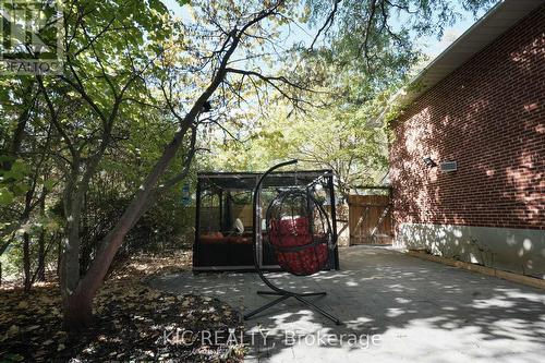 249 Tampico Road, Richmond Hill, ON - Outdoor