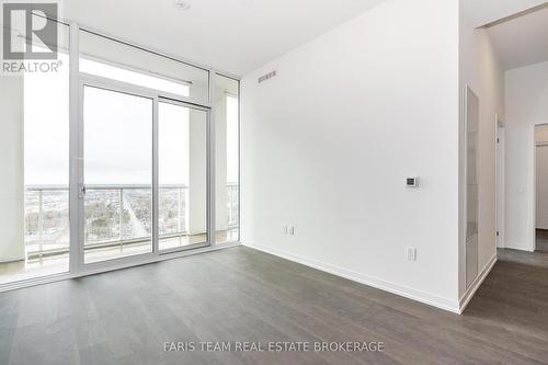 3301 - 39 Mary Street, Barrie, ON - Indoor Photo Showing Other Room