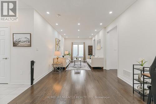 443 Henderson Way, Shelburne, ON - Indoor Photo Showing Other Room