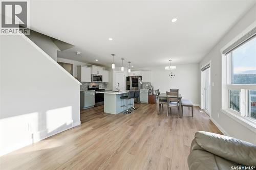 458 Schmeiser Bend, Saskatoon, SK - Indoor