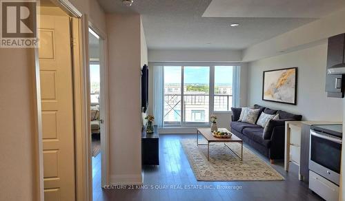 1208 - 1 Uptown Drive, Markham, ON - Indoor Photo Showing Other Room