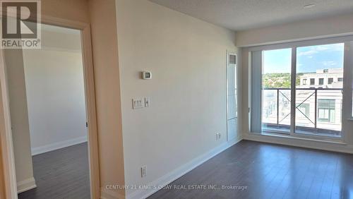 1208 - 1 Uptown Drive, Markham, ON - Indoor Photo Showing Other Room