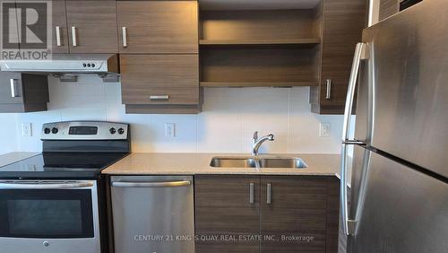 1208 - 1 Uptown Drive, Markham, ON - Indoor Photo Showing Kitchen With Double Sink