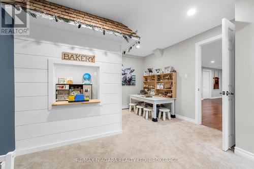 16 Walnut Street, Port Colborne (Sugarloaf), ON - Indoor