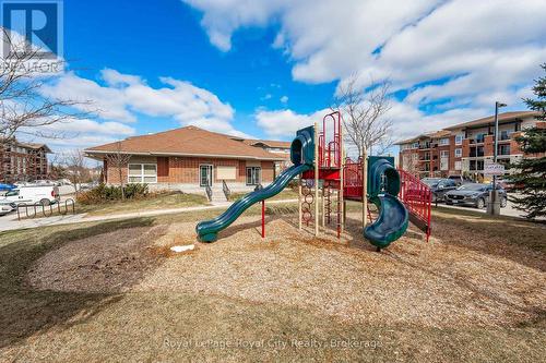 309 - 41 Goodwin Drive, Guelph (Pineridge/Westminster Woods), ON - Outdoor