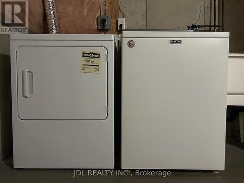 233A Rouge River Dr Drive, Toronto, ON - Indoor Photo Showing Other Room