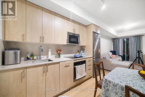 2413 - 2545 Simcoe Street N, Oshawa, ON - Indoor Photo Showing Kitchen With Stainless Steel Kitchen