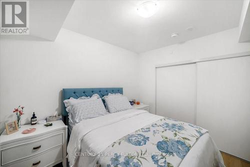 2413 - 2545 Simcoe Street N, Oshawa, ON - Indoor Photo Showing Bedroom