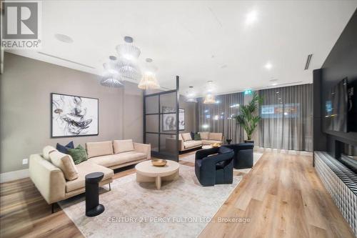 2413 - 2545 Simcoe Street N, Oshawa, ON - Indoor