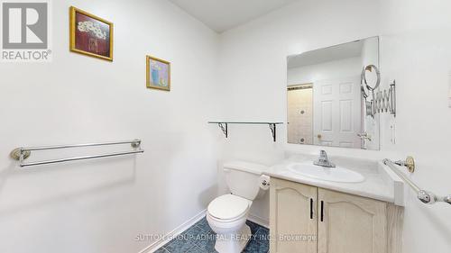 111 Kelso Crescent, Vaughan, ON - Indoor Photo Showing Bathroom