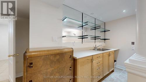 111 Kelso Crescent, Vaughan, ON - Indoor Photo Showing Other Room