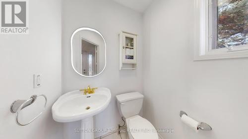 111 Kelso Crescent, Vaughan, ON - Indoor Photo Showing Bathroom