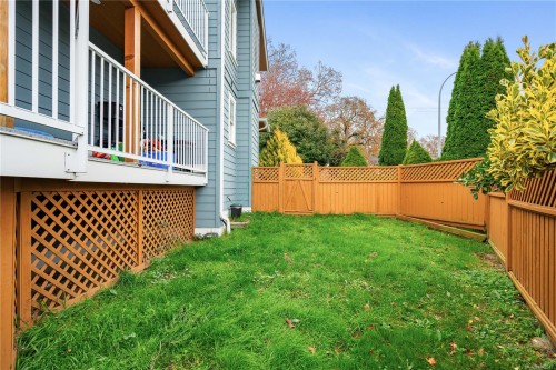 4012 Rainbow St, Saanich, BC 