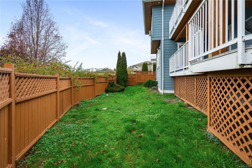 4012 Rainbow St, Saanich, BC 