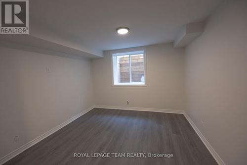 B-27 Rockcress Gardens, Ottawa, ON - Indoor Photo Showing Other Room