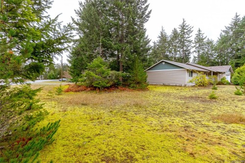 185 Huson Rd, Qualicum Beach, BC 