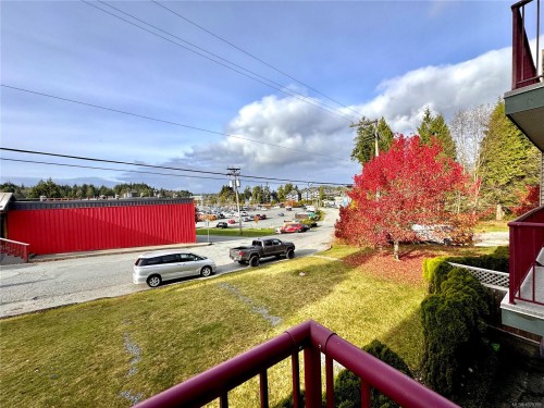 203-250 Hemlock St, Ucluelet, BC - Outdoor With Balcony