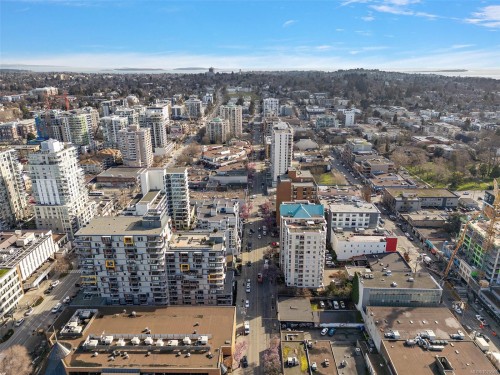 1009-835 View St, Victoria, BC - Outdoor With View
