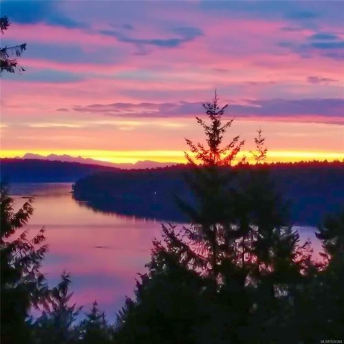 148 Pilkey Point Rd, Thetis Island, BC 