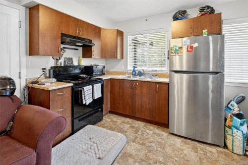 3393 Piper Rd, Langford, BC 