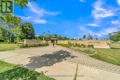 70 Blackforest Drive, Richmond Hill, ON - Outdoor