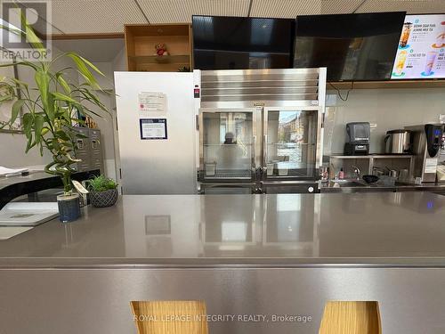 290 Bank Street, Ottawa, ON 