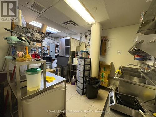 290 Bank Street, Ottawa, ON 