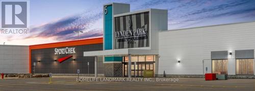 12 - 660 Colborne Street, Brantford, ON - Outdoor