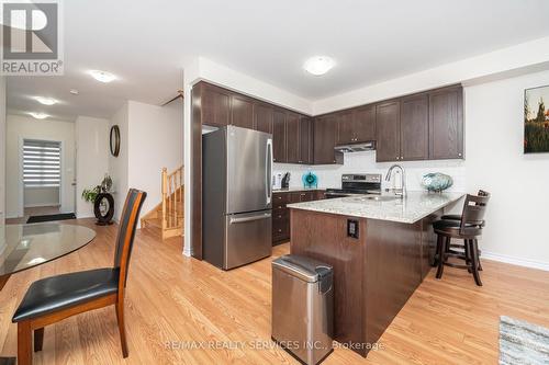 10 Conboy Drive, Erin, ON - Indoor Photo Showing Kitchen