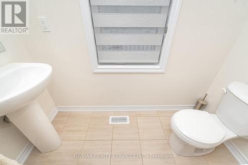 10 Conboy Drive, Erin, ON - Indoor Photo Showing Bathroom