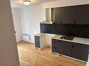 Kitchen - 4-5000 6E Avenue, Montréal (Rosemont/La Petite-Patrie), QC  - Indoor Photo Showing Kitchen 