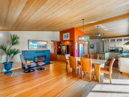 410 17Th Ave, Sointula, BC 