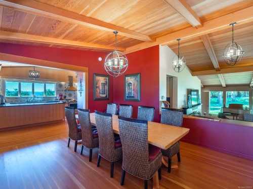 410 17Th Ave, Sointula, BC 