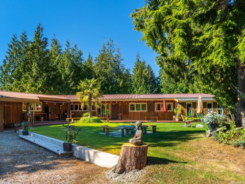 410 17Th Ave, Sointula, BC 