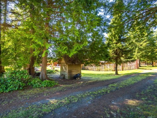 410 17Th Ave, Sointula, BC 