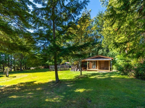 410 17Th Ave, Sointula, BC 