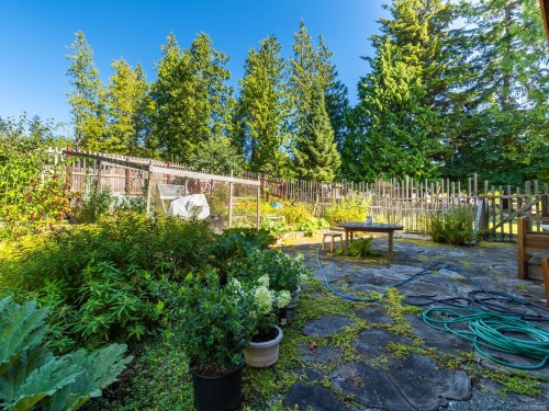 410 17Th Ave, Sointula, BC 